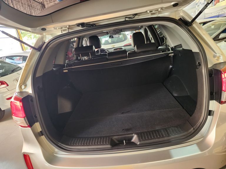 Kia Motors Sorento 2.4 16V 4x2 Aut.