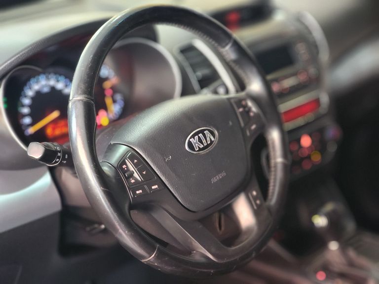 Kia Motors Sorento 2.4 16V 4x2 Aut.