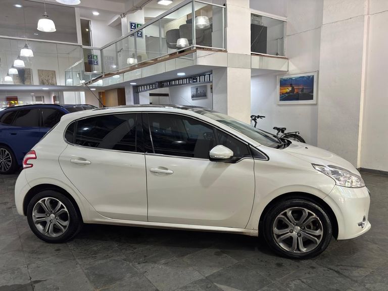 Peugeot 208 Griffe 1.6 Flex 16V 5p Mec.