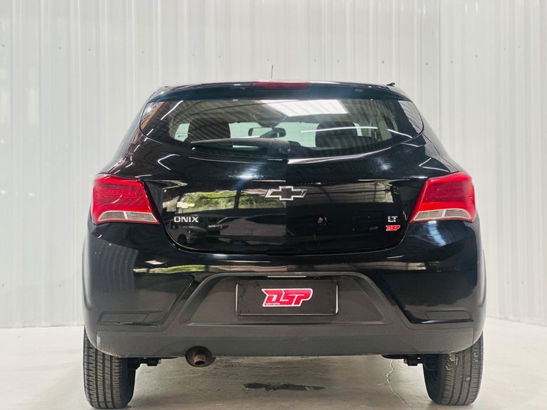 Chevrolet ONIX HATCH LT 1.0 8V FlexPower 5p Mec.