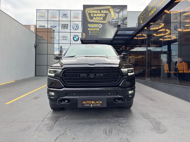 RAM 1500 LIMITED NIGHT EDITION 5.7 4x4 Aut.