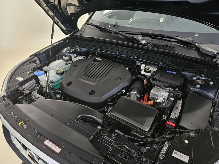 Volvo 1.5 T5 RECHARGE INSCRIPTION EXPRESSION GEARTRONIC