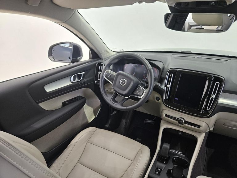 Volvo 1.5 T5 RECHARGE INSCRIPTION EXPRESSION GEARTRONIC