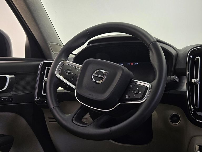 Volvo 1.5 T5 RECHARGE INSCRIPTION EXPRESSION GEARTRONIC