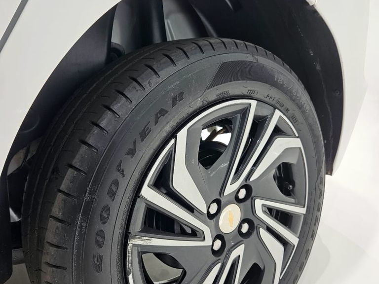 Chevrolet ONIX HATCH LT 1.0 12V Flex 5p Mec.