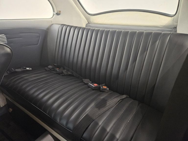 Volkswagen 1.3 8V GASOLINA 2P MANUAL
