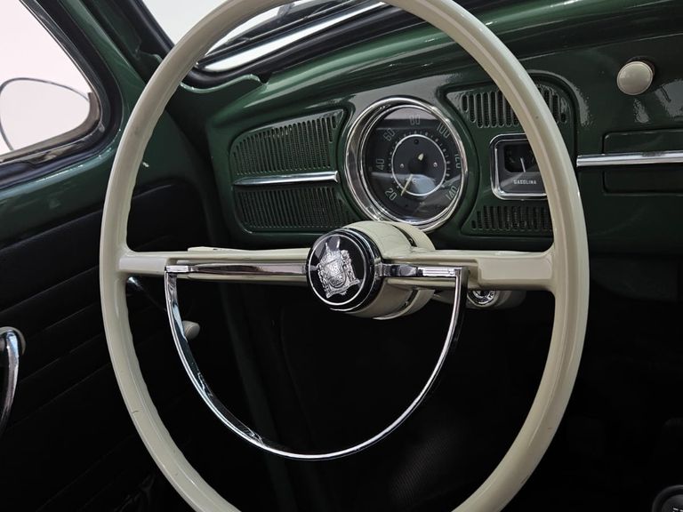 Volkswagen 1.3 8V GASOLINA 2P MANUAL