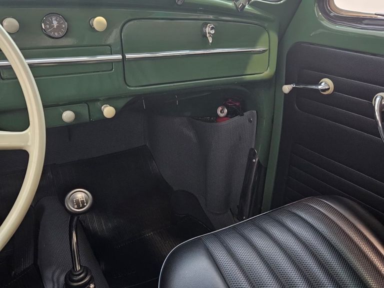 Volkswagen 1.3 8V GASOLINA 2P MANUAL