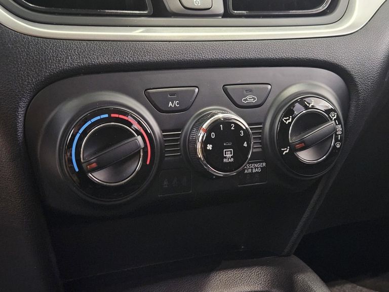 Hyundai 1.0 12V FLEX COMFORT PLUS MANUAL