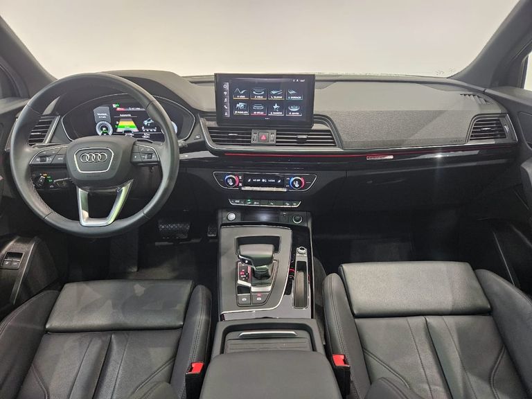 Audi Q5 Perf. Black 2.0 TFSIe S.Tr. Qt (Hib.)