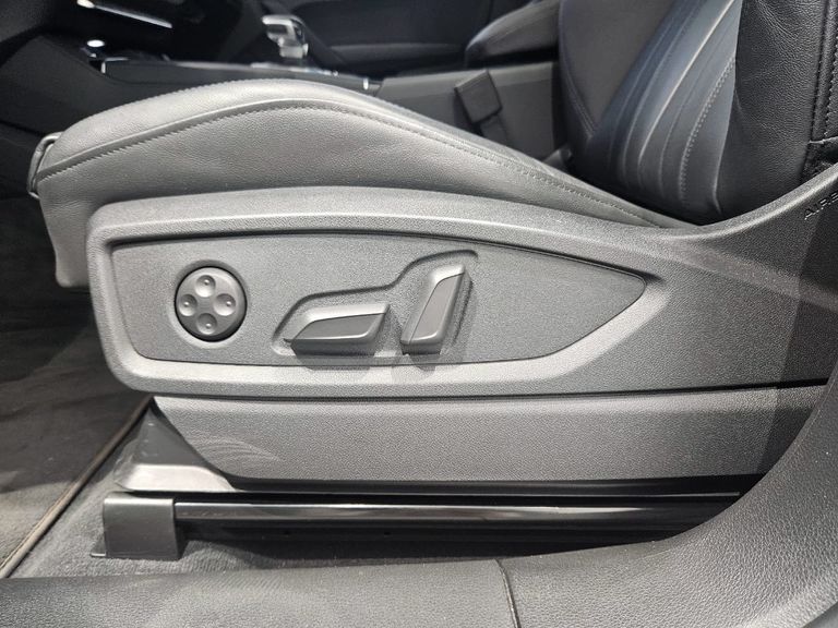 Audi Q5 Perf. Black 2.0 TFSIe S.Tr. Qt (Hib.)