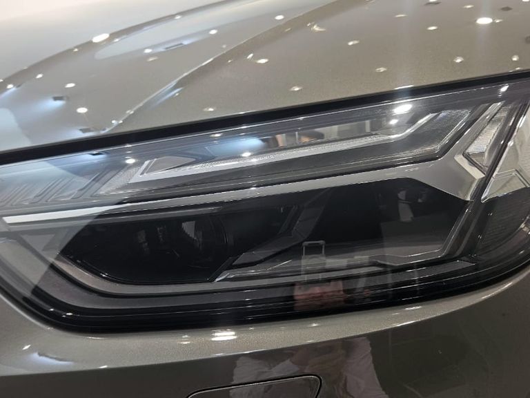 Audi Q5 Perf. Black 2.0 TFSIe S.Tr. Qt (Hib.)