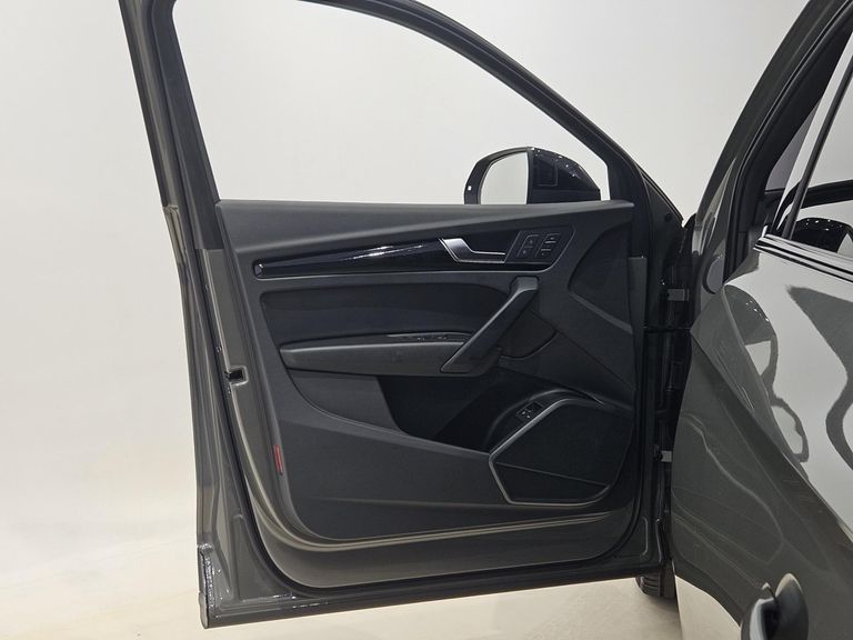 Audi 2.0 55 TFSIE PHEV SPORTBACK PERFORMANCE BLACK QUATTRO S TRONIC