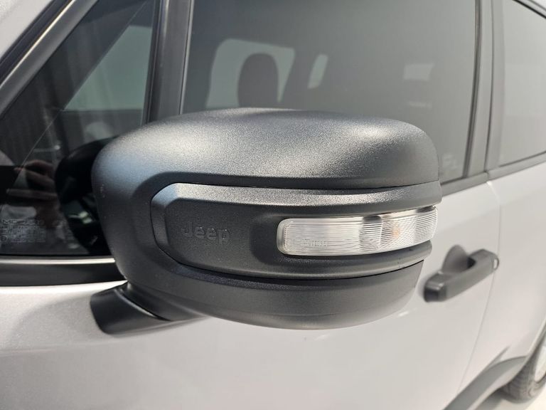 Jeep Renegade Sport T270 1.3 TB 4x2 Flex Aut.