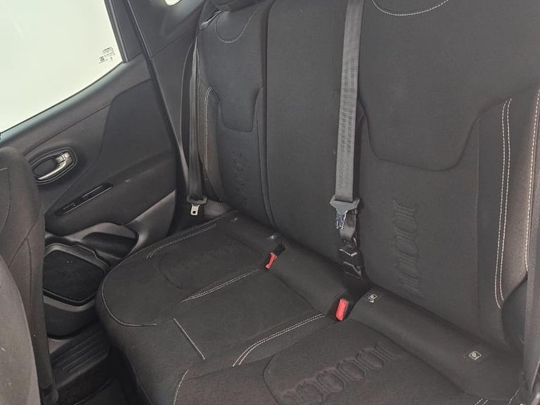 Jeep Renegade Sport T270 1.3 TB 4x2 Flex Aut.