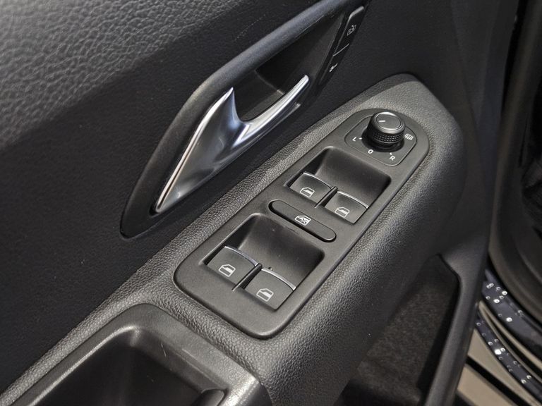 Volkswagen 3.0 V6 TDI DIESEL HIGHLINE EXTREME CD 4MOTION AUTOMÁTICO