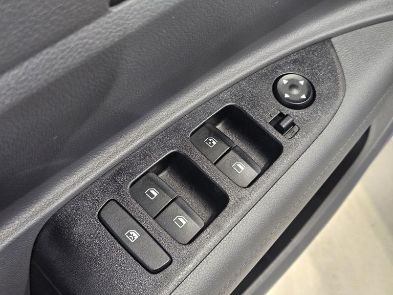 Hyundai 1.0 12V FLEX COMFORT MANUAL