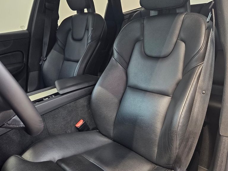 Volvo XC 60 T-5 INSCRIPTION 2.0 AWD 5p