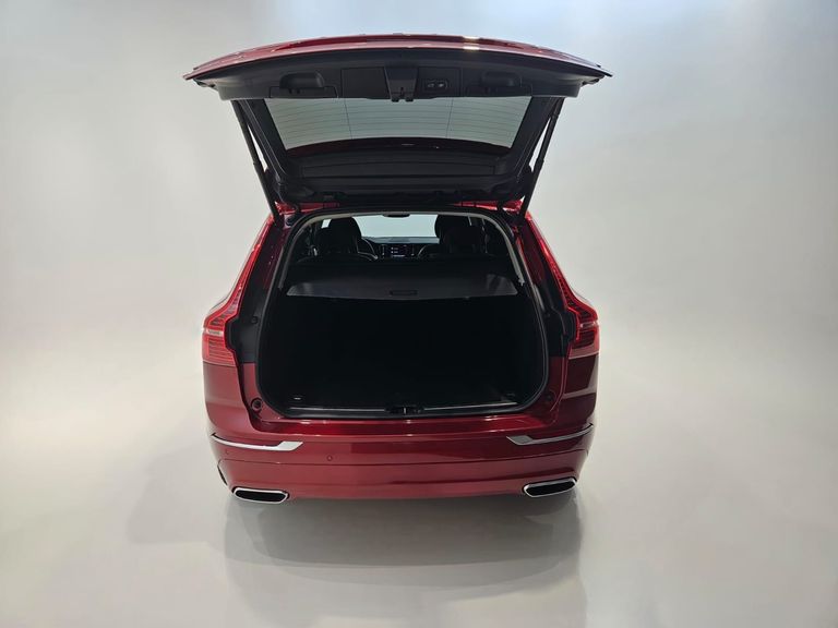 Volvo XC 60 T-5 INSCRIPTION 2.0 AWD 5p