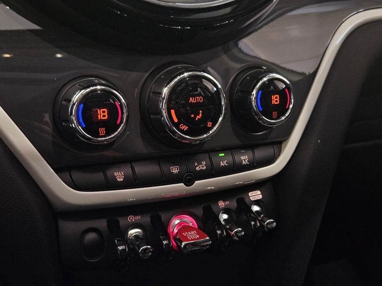 Mini 2.0 16V TWINPOWER TURBO GASOLINA COOPER S ALL4 STEPTRONIC