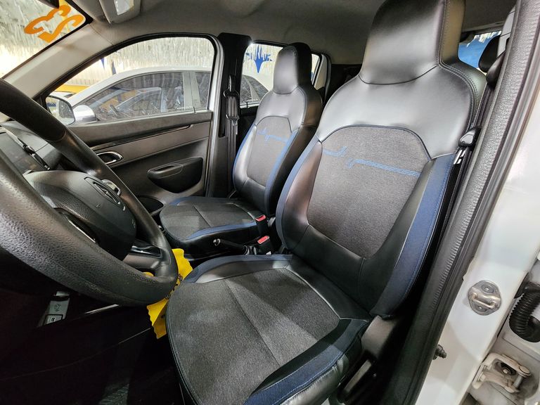 Renault KWID Intense 1.0 Flex 12V 5p Mec.