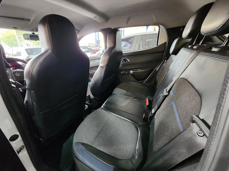 Renault KWID Intense 1.0 Flex 12V 5p Mec.