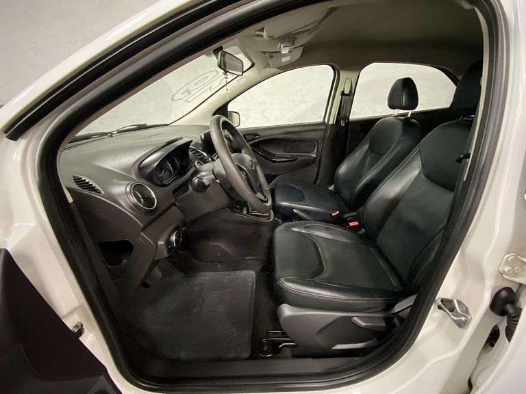 Ford Ka 1.5 Sedan TITANIUM 12V Flex 4p Aut.
