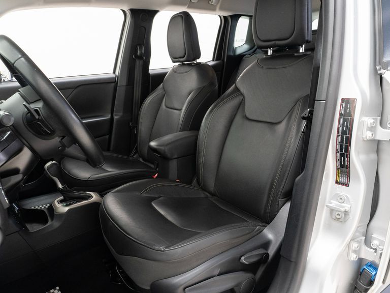 Jeep Renegade Longitude 1.8 4x2 Flex 16V Aut.