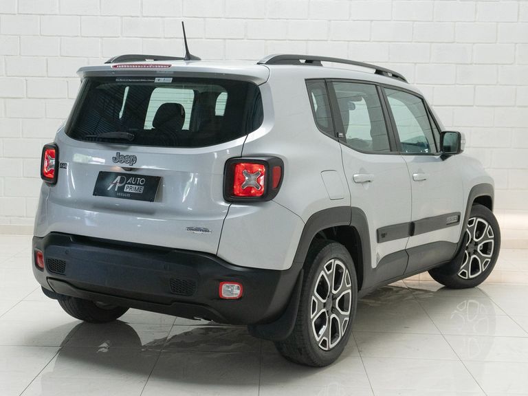 Jeep Renegade Longitude 1.8 4x2 Flex 16V Aut.