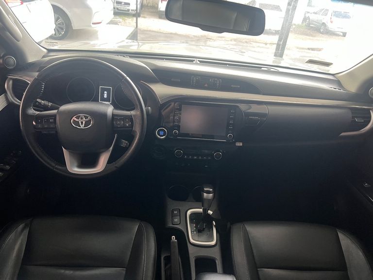 Toyota Hilux CD SRV 4x4 2.8 TDI Diesel Aut.