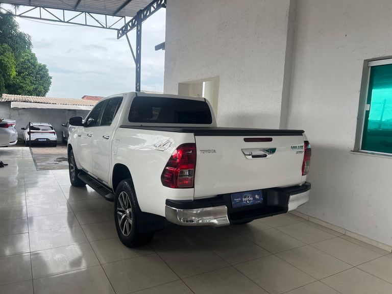 Toyota Hilux CD SRV 4x4 2.8 TDI Diesel Aut.