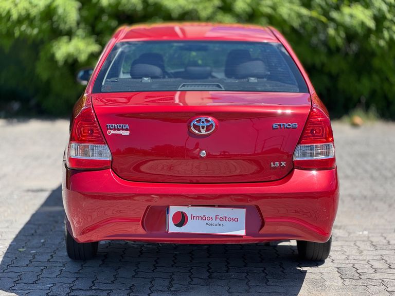 Toyota ETIOS X Sedan 1.5 Flex 16V 4p Aut.