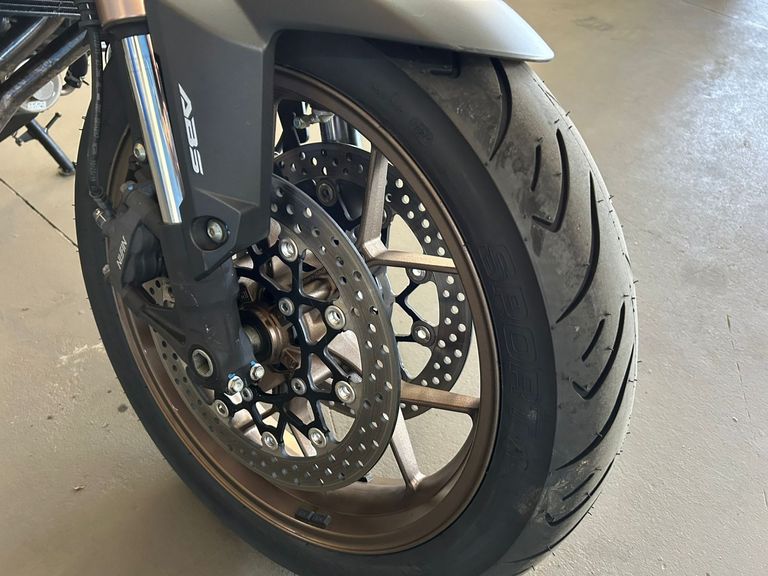 HONDA CB 650R