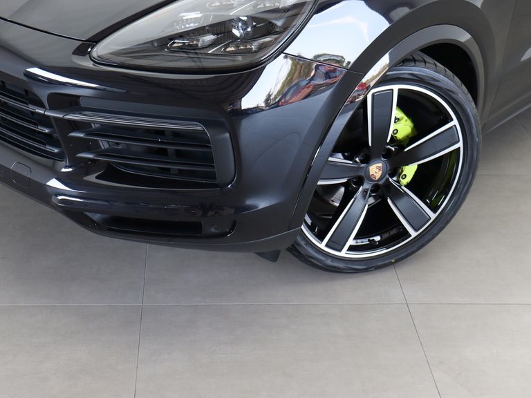 Porsche Cayenne E-Hybrid 3.0 V6 462cv
