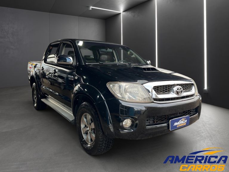 Toyota Hilux CD SR D4-D 4x4 3.0  TDI Dies.