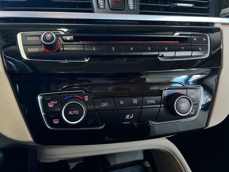 BMW X1 SDRIVE 20i 2.0/2.0 TB Acti.Flex Aut.