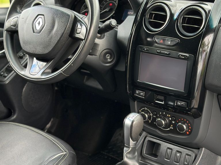 Renault DUSTER OROCH Dyna. 2.0 Flex 16V Aut.