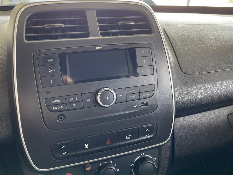 Renault KWID Zen 1.0 Flex 12V 5p Mec.