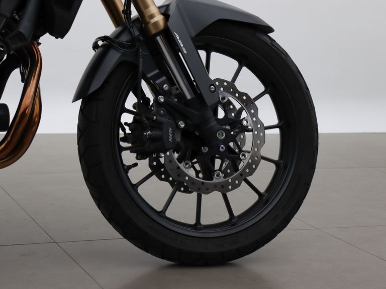 HONDA CB 500X