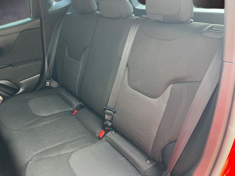 Jeep Renegade Longitude 1.8 4x2 Flex 16V Aut.