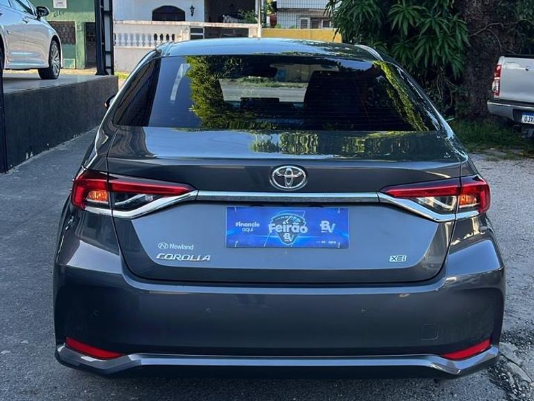 Toyota Corolla XEi 2.0 Flex 16V Aut.