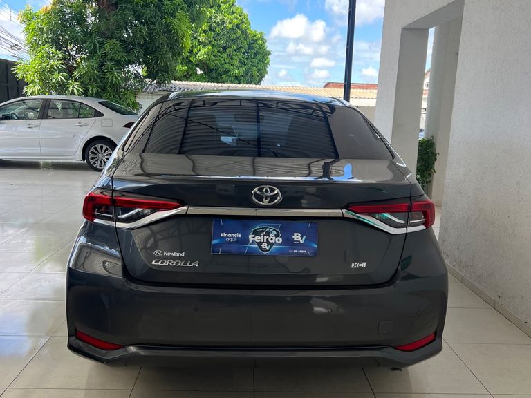 Toyota Corolla XEi 2.0 Flex 16V Aut.