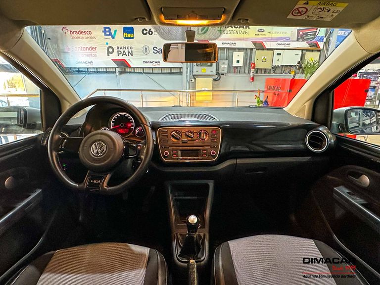 VolksWagen up! black/white/red 1.0 T. Flex 12V 5p