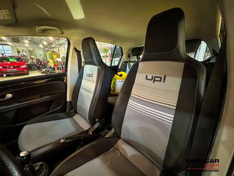 VolksWagen up! black/white/red 1.0 T. Flex 12V 5p