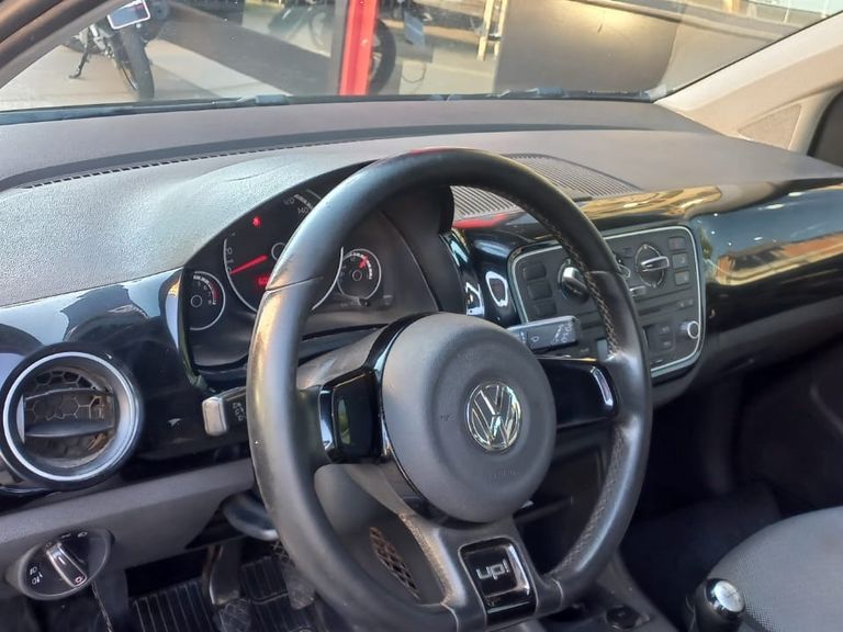 VolksWagen up! black/white/red 1.0 T. Flex 12V 5p