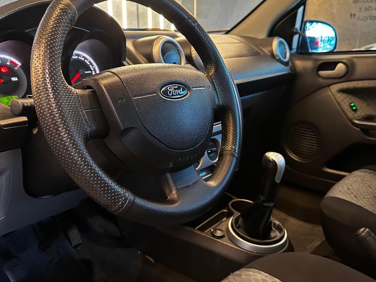 Ford Fiesta 1.6 16V Flex Mec. 5p