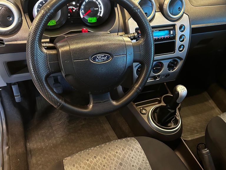 Ford Fiesta 1.6 16V Flex Mec. 5p