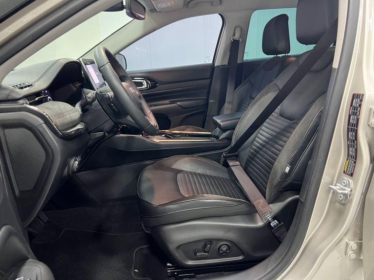 Jeep Commander Limited T270 1.3 TB Flex Aut.