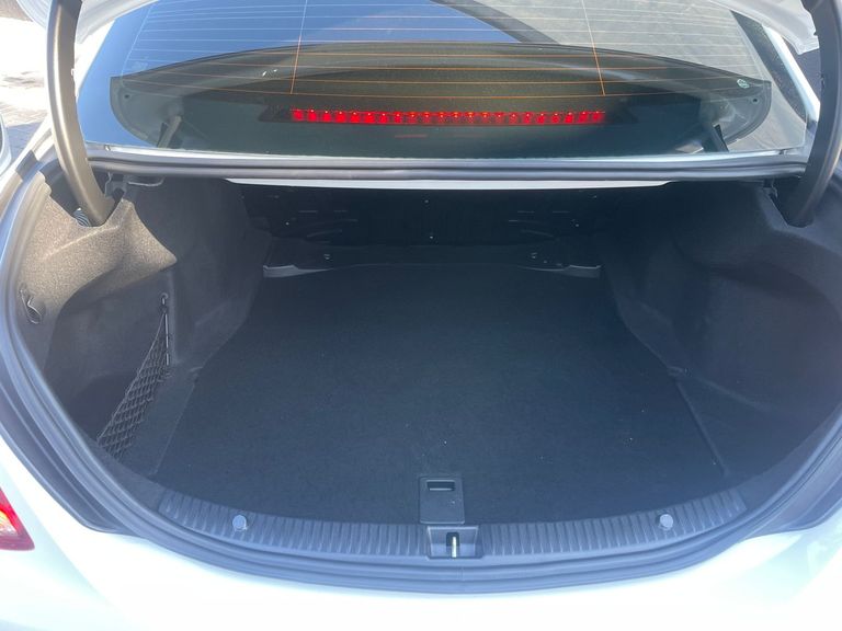 Mercedes C-180 1.6 Turbo 16V/Flex 16V Aut.