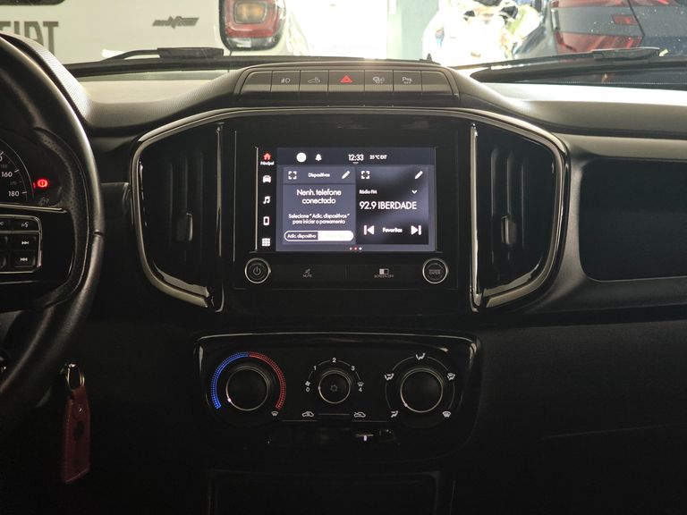 Fiat Strada Volcano 1.3 Flex 8V CD